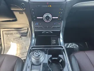 Ford Edge 2020 AWD Titanium 4dr Crossover