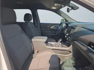 Chevrolet Traverse 2023 4x4 LT Cloth 4dr SUV