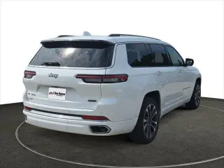 Jeep Grand Cherokee L 2022 4x4 Overland 4dr SUV