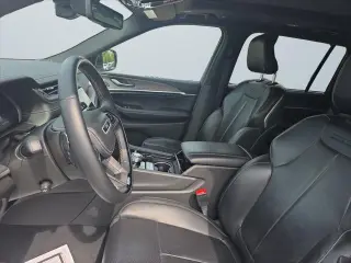 Jeep Grand Cherokee L 2022 4x4 Overland 4dr SUV