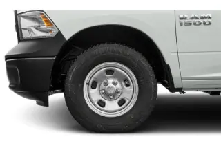 Ram 1500 Classic 2019 4x4 Express 4dr Quad Cab 6.3 ft. SB Pickup