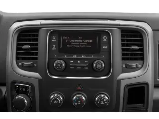 Ram 1500 Classic 2019 4x4 Express 4dr Quad Cab 6.3 ft. SB Pickup