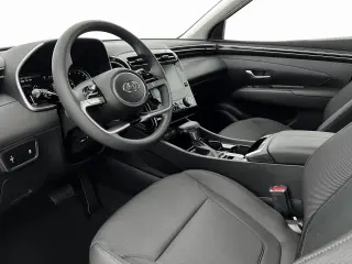 Hyundai TUCSON 2024 AWD SE 4dr SUV (midyear release)