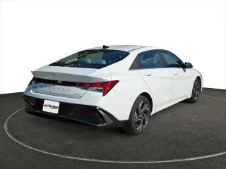 Hyundai ELANTRA 2025 Limited 4dr Sedan