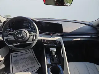 Hyundai ELANTRA 2025 Limited 4dr Sedan