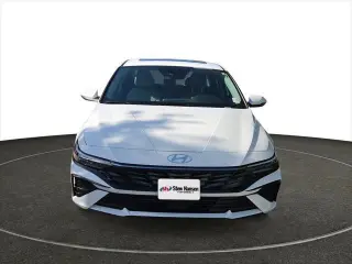 Hyundai ELANTRA 2025 Limited 4dr Sedan