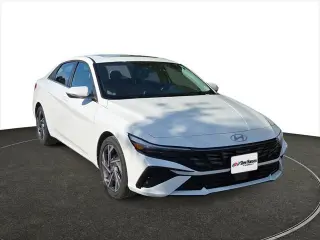 Hyundai ELANTRA 2025 Limited 4dr Sedan