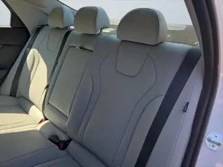 Hyundai ELANTRA 2025 Limited 4dr Sedan
