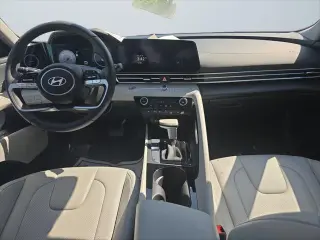 Hyundai ELANTRA 2025 Limited 4dr Sedan
