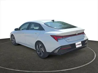 Hyundai ELANTRA 2025 Limited 4dr Sedan