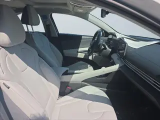 Hyundai ELANTRA 2025 Limited 4dr Sedan