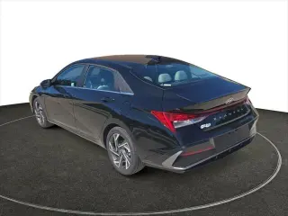 Hyundai ELANTRA 2025 Limited 4dr Sedan