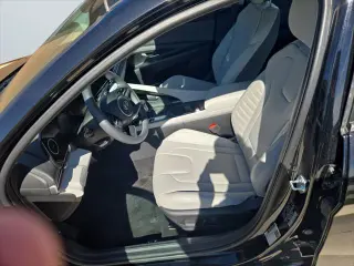 Hyundai ELANTRA 2025 Limited 4dr Sedan