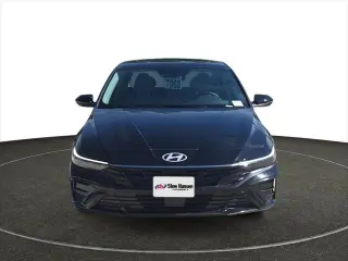 Hyundai ELANTRA 2025 Limited 4dr Sedan