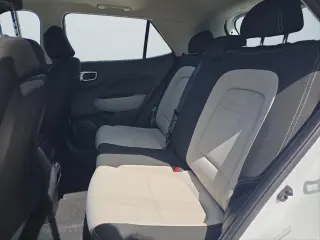 Hyundai VENUE 2025 SEL 4dr Crossover