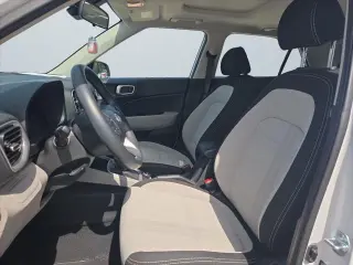 Hyundai VENUE 2025 SEL 4dr Crossover