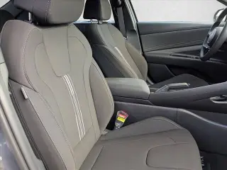 Hyundai ELANTRA 2025 SEL Sport 4dr Sedan