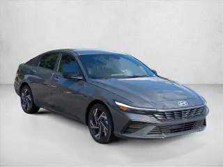 Hyundai ELANTRA 2025 SEL Sport 4dr Sedan