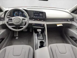 Hyundai ELANTRA 2026 SEL Sport 4dr Sedan
