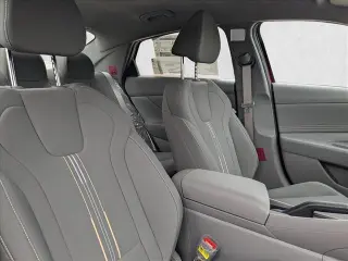Hyundai ELANTRA 2026 SEL Sport 4dr Sedan