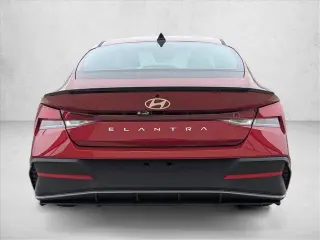 Hyundai ELANTRA 2026 SEL Sport 4dr Sedan