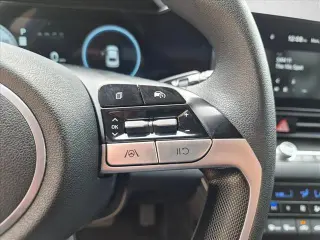 Hyundai ELANTRA 2024 SEL 4dr Sedan