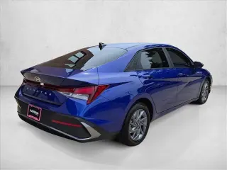 Hyundai ELANTRA 2024 SEL 4dr Sedan