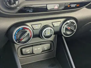 Hyundai VENUE 2026 SE 4dr Crossover