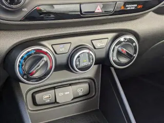 Hyundai VENUE 2026 SE 4dr Crossover