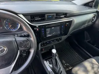 Toyota Corolla 2017 LE 4dr Sedan