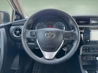 Toyota Corolla 2017 LE 4dr Sedan