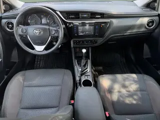 Toyota Corolla 2017 LE 4dr Sedan