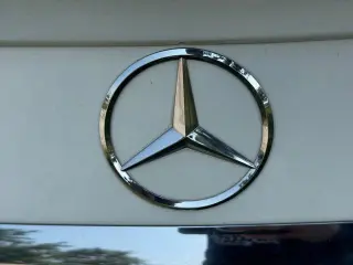Mercedes-Benz C-Class 2019 C 300 4dr Sedan