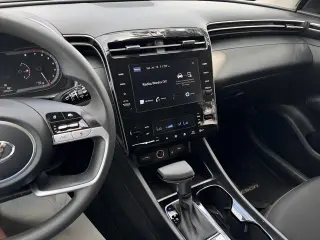Hyundai TUCSON 2024 SEL 4dr SUV (midyear release)