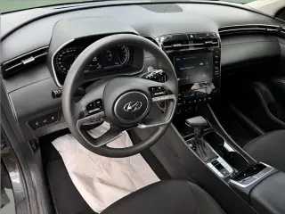 Hyundai TUCSON 2024 SEL 4dr SUV (midyear release)