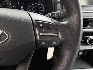Hyundai KONA 2023 AWD SE 4dr Crossover