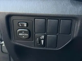 Toyota Prius 2013 Three 4dr Hatchback