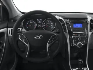 Hyundai ELANTRA GT 2016 4dr Hatchback 6M