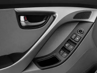 Hyundai ELANTRA 2016 SE 4dr Sedan 6M