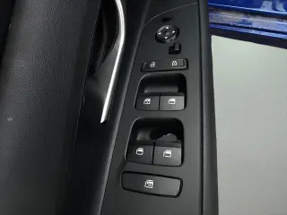 Hyundai ELANTRA Hybrid 2024 Limited 4dr Sedan