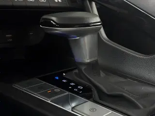 Hyundai ELANTRA Hybrid 2024 Limited 4dr Sedan