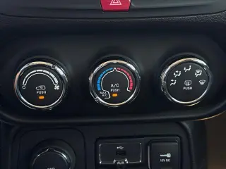 Jeep Renegade 2017 4x4 Sport 4dr SUV