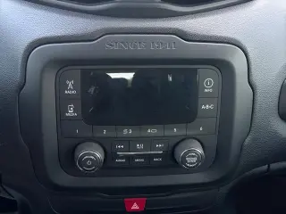 Jeep Renegade 2017 4x4 Sport 4dr SUV