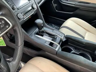 Honda Civic 2020 LX 4dr Sedan CVT