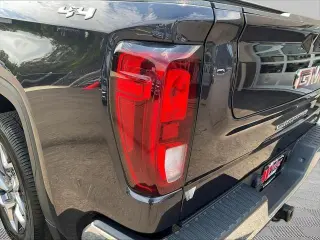 GMC Sierra 1500 2023 4x4 SLE 4dr Crew Cab 5.8 ft. SB
