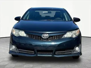 Toyota Camry 2013 SE 4dr Sedan