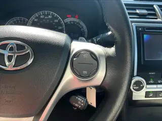 Toyota Camry 2013 SE 4dr Sedan