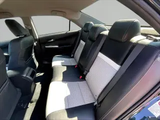 Toyota Camry 2013 SE 4dr Sedan