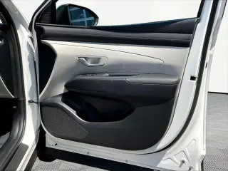 Hyundai TUCSON 2026 AWD SE 4dr SUV