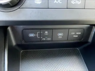 Hyundai TUCSON 2026 AWD SE 4dr SUV
